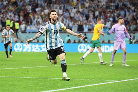 argentina vs australia world cup saturday